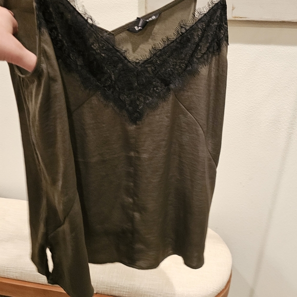 Express Olive Green top w/ Black Lace Trim - Picture 6 of 10
